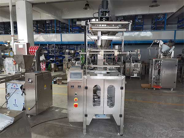 我司是河南顆粒粉末包裝機(jī)廠家，可根據(jù)需求定做機(jī)型